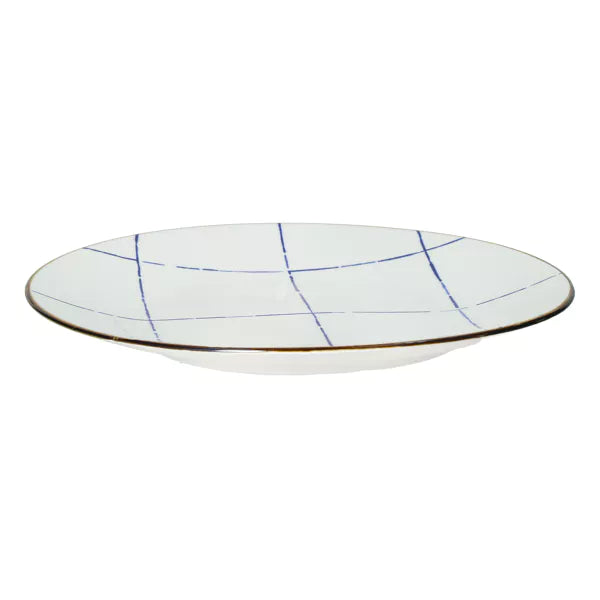Assiettes en porcelaine à carreaux bleus