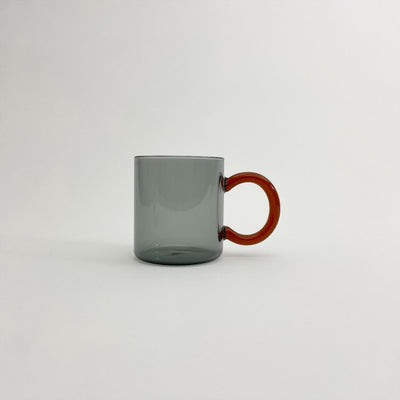 Mug en verre fumé