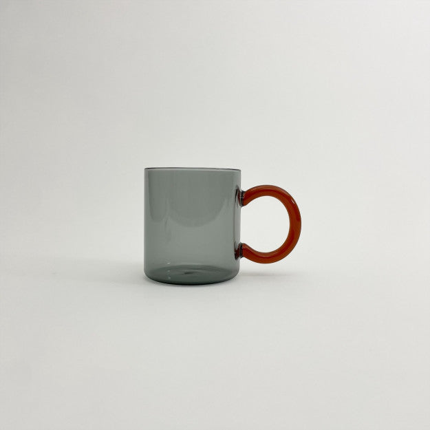 Mug en verre fumé