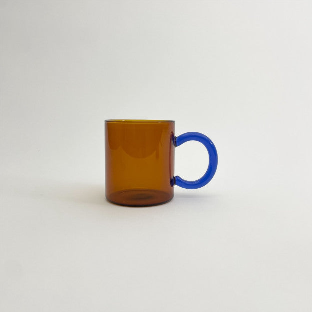 Mug en verre fumé