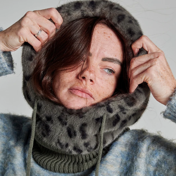 Cagoule léopard grise