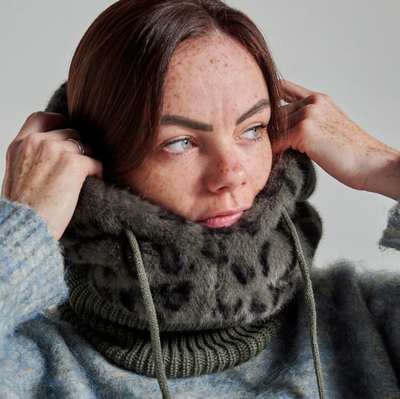 Cagoule léopard grise