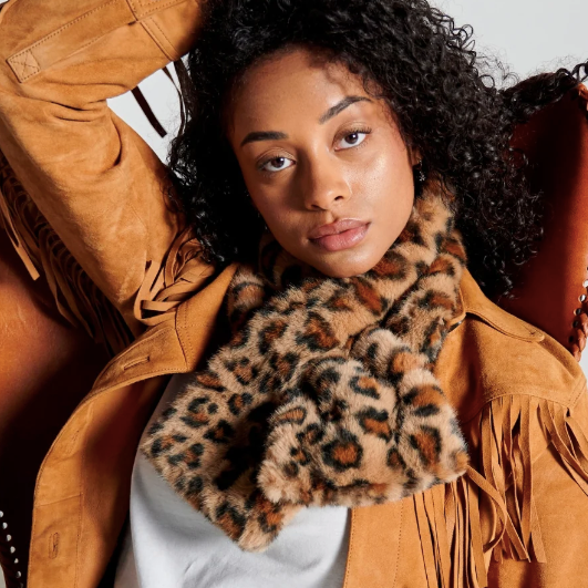 Echarpe léopard taupe