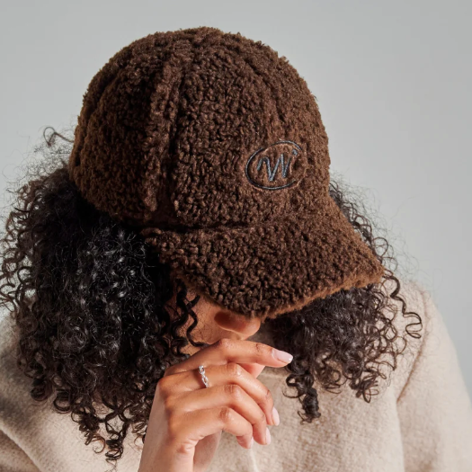 Casquette bouclette marron