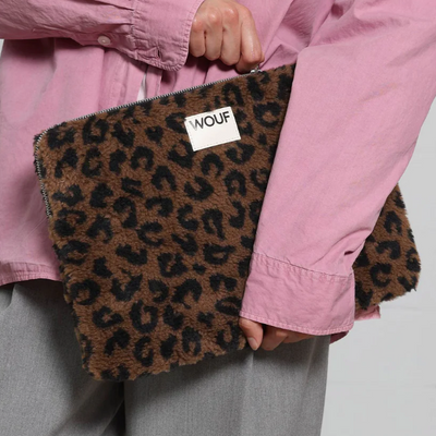 Housse d'ordinateur moumoute léopard